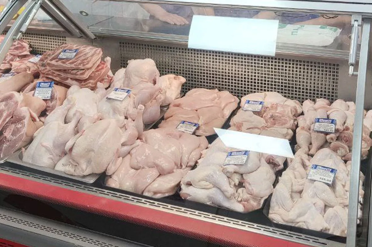 Мясо теперь в фирменных магазинах Колбико1694435962