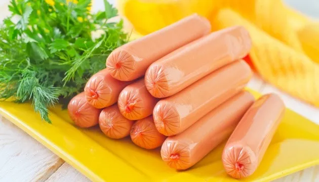 День рождения сосиски: популярный продукт появился 210 лет назад1668410892