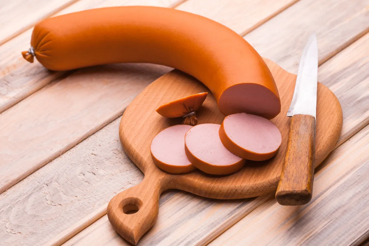 Кто придумал варёную колбасу?1672239753