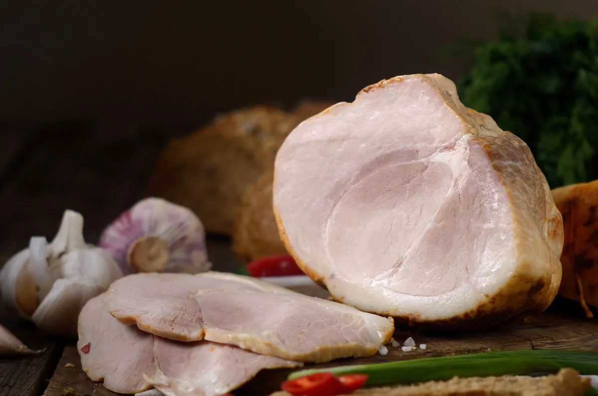 Буженина "Домашняя" с перцем запеченая1643102504